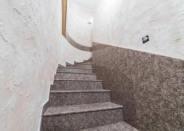 Kings View 3* Veliko Tarnovo